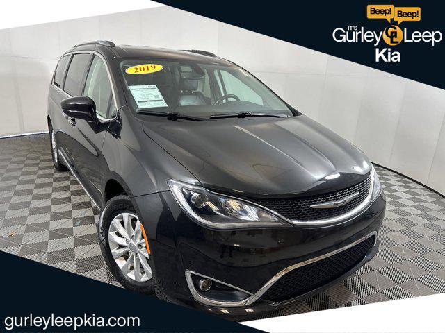 used 2019 Chrysler Pacifica car, priced at $18,350