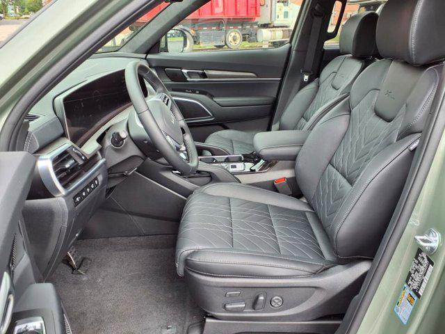 new 2025 Kia Telluride car, priced at $52,304