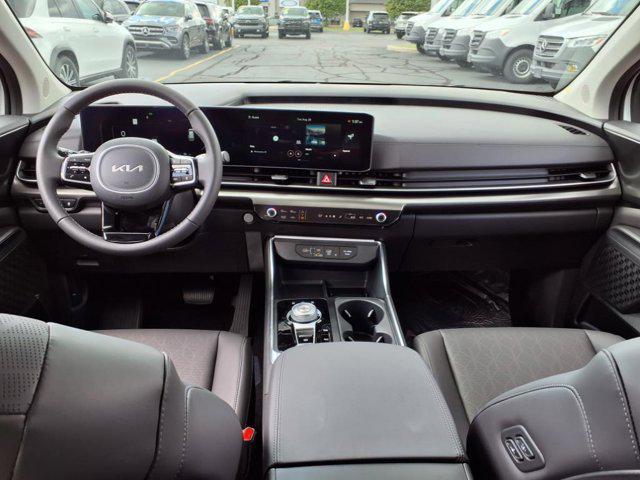 new 2026 Kia Carnival Hybrid car, priced at $49,707