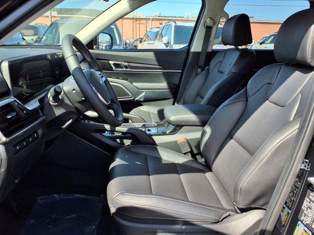 new 2025 Kia Telluride car, priced at $42,213