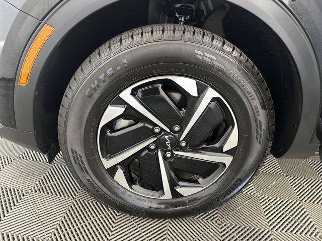 used 2023 Kia Sportage Hybrid car, priced at $23,867