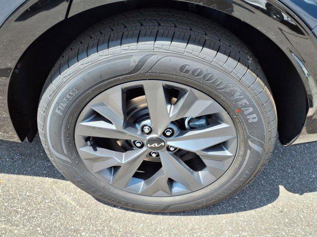 new 2025 Kia Sportage Hybrid car, priced at $38,217