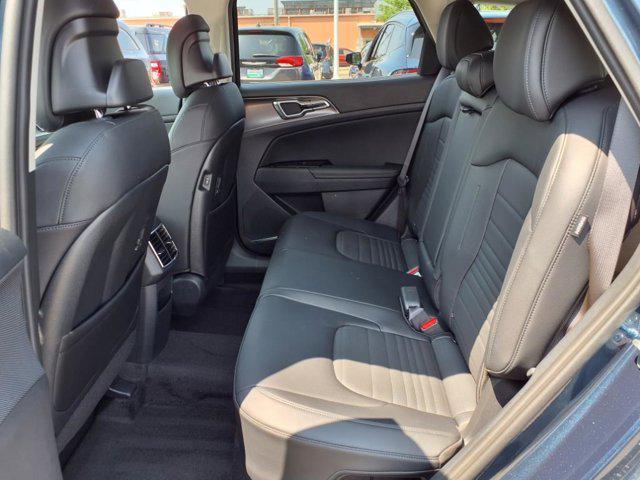 new 2025 Kia Sportage Hybrid car, priced at $38,217