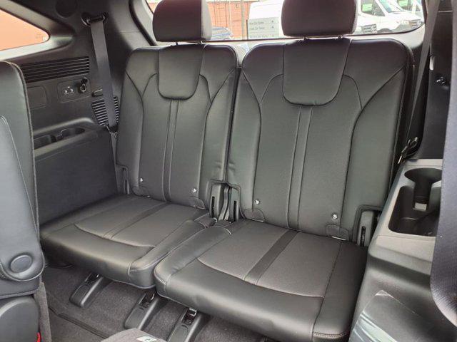 new 2025 Kia Sorento car, priced at $46,624