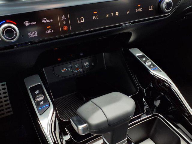 new 2025 Kia Sorento car, priced at $46,624