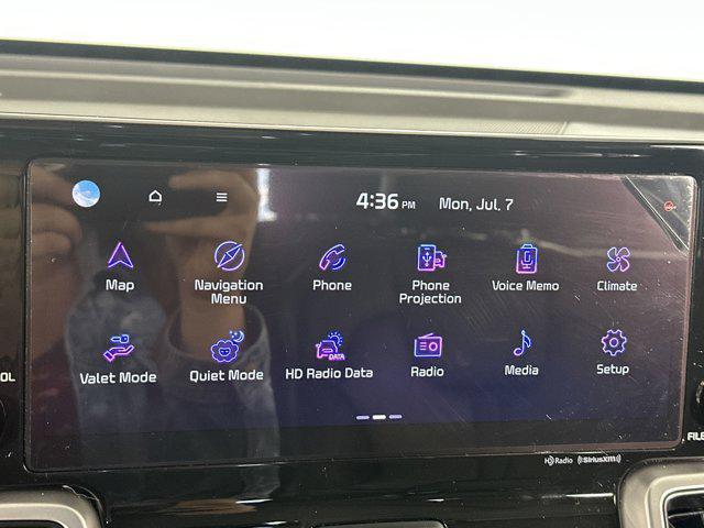 used 2023 Kia Sorento car, priced at $28,618