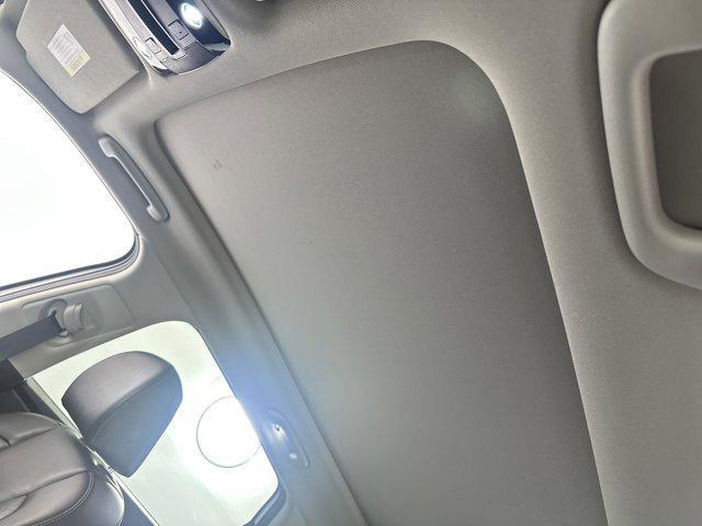 used 2023 Kia Sorento car, priced at $28,618