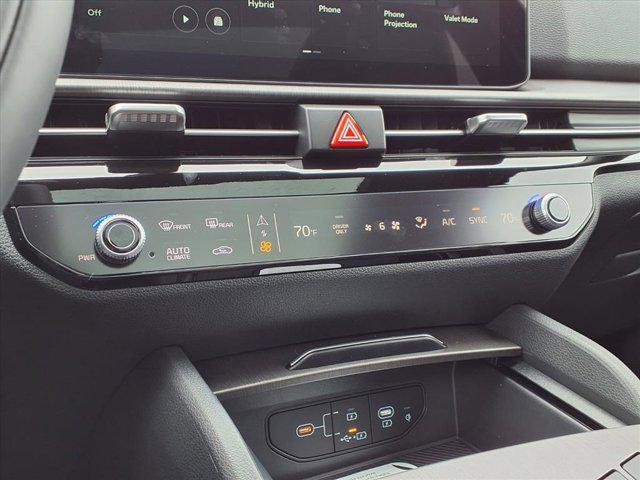 new 2026 Kia Sportage car, priced at $36,393