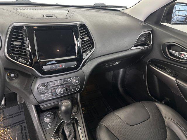 used 2019 Jeep Cherokee car, priced at $19,121