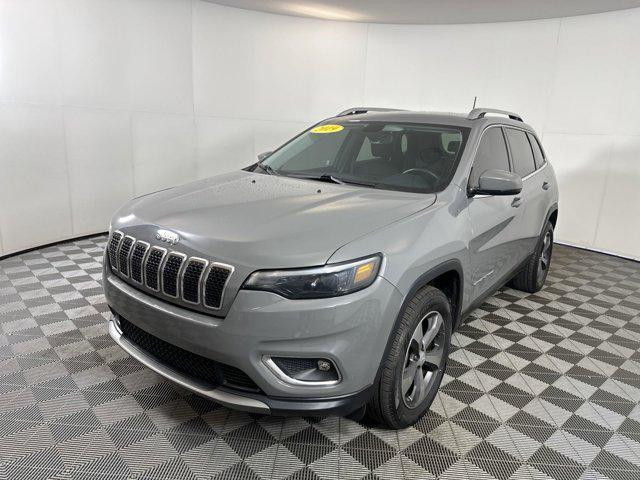 used 2019 Jeep Cherokee car, priced at $19,121