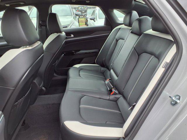 new 2025 Kia K5 car, priced at $32,580