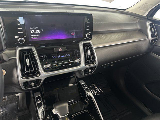 used 2023 Kia Sorento car, priced at $31,564