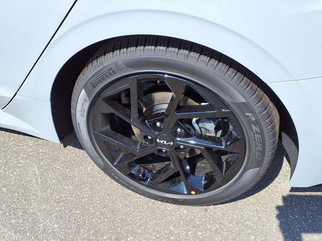 new 2026 Kia K5 car, priced at $33,085