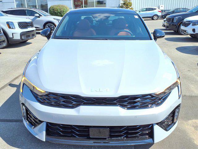 new 2026 Kia K5 car, priced at $33,085