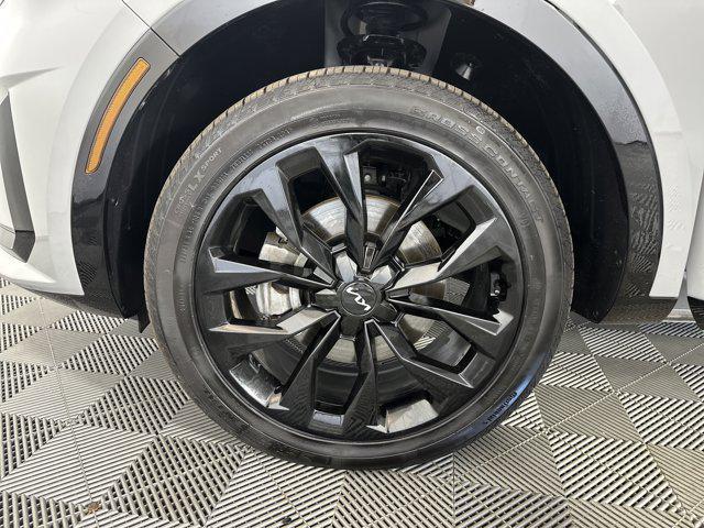 used 2023 Kia Sorento car, priced at $31,105