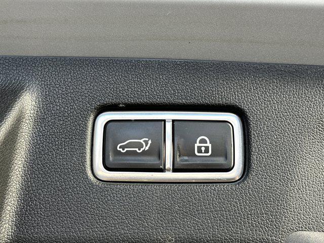 used 2023 Kia Sorento car, priced at $31,105