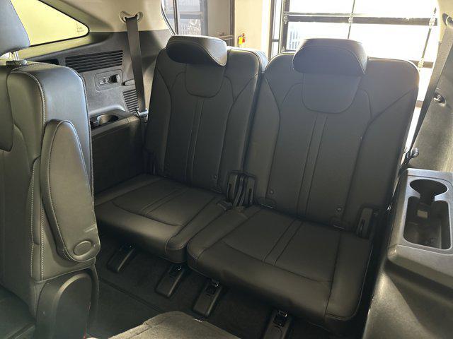 used 2023 Kia Sorento car, priced at $31,105