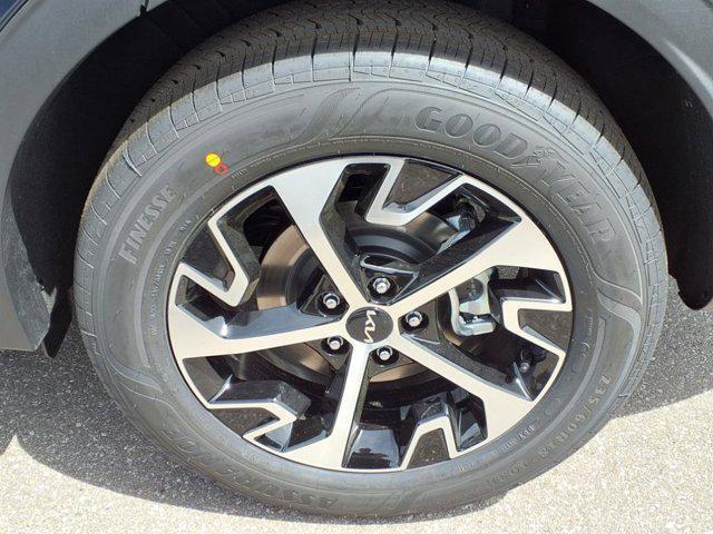 new 2025 Kia Sportage Hybrid car, priced at $34,915