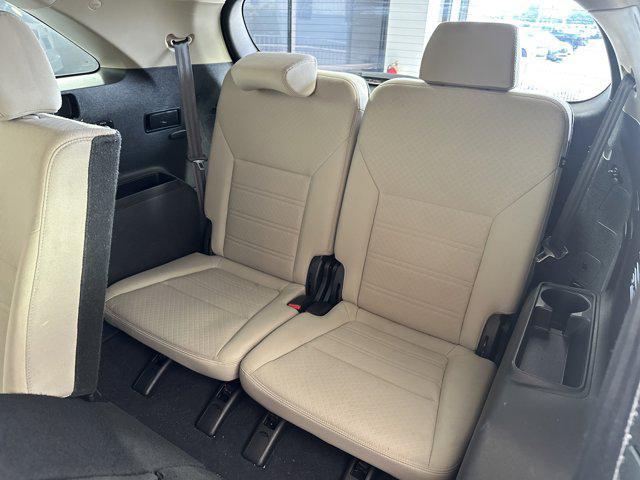 used 2020 Kia Sorento car, priced at $16,866