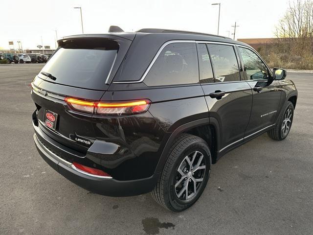 new 2025 Jeep Grand Cherokee car, priced at $48,416