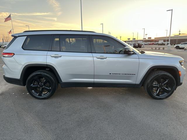 used 2023 Jeep Grand Cherokee L car, priced at $35,991