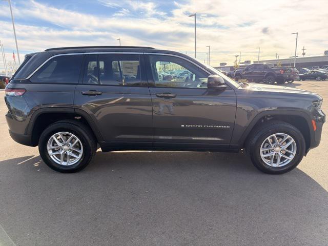 new 2025 Jeep Grand Cherokee car, priced at $38,937