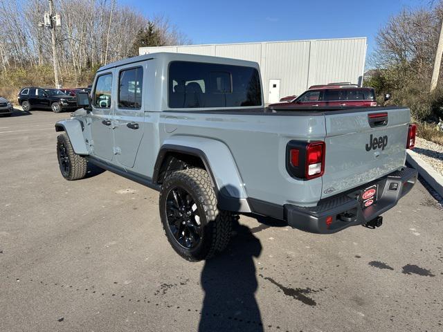 new 2025 Jeep Gladiator car, priced at $41,475