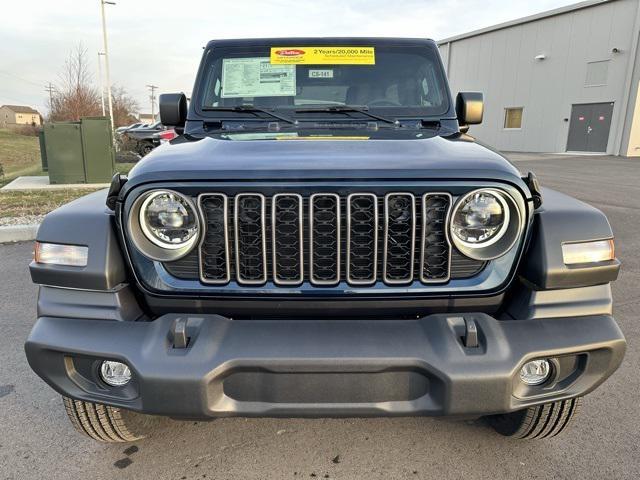 new 2025 Jeep Wrangler car, priced at $48,111