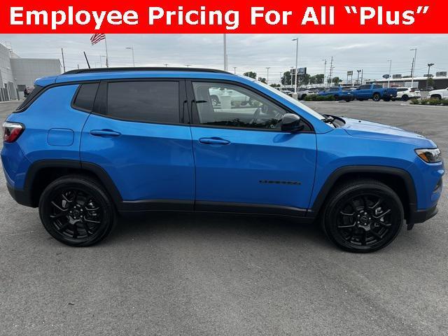 new 2025 Jeep Compass car, priced at $31,790