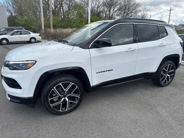 new 2025 Jeep Compass car, priced at $36,961