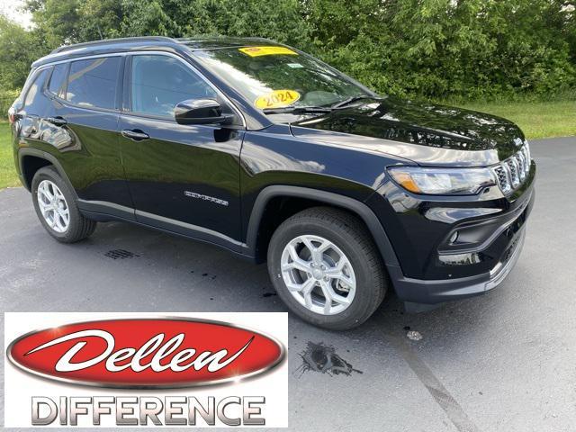 new 2024 Jeep Compass car, priced at $28,992