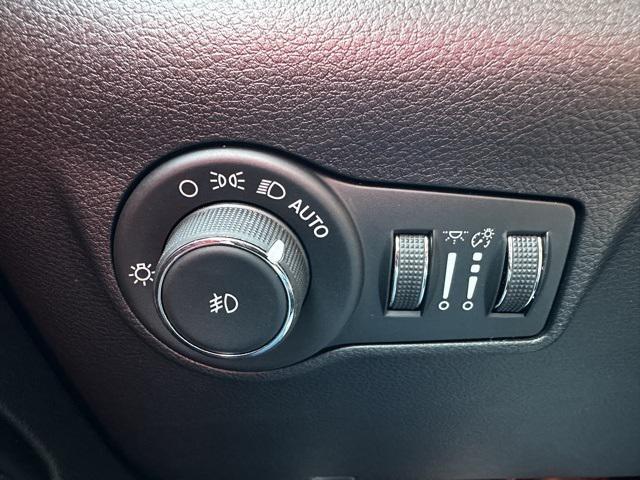 used 2022 Jeep Compass car, priced at $23,995