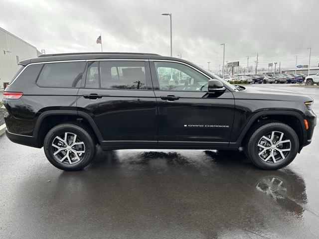 new 2025 Jeep Grand Cherokee L car, priced at $46,295