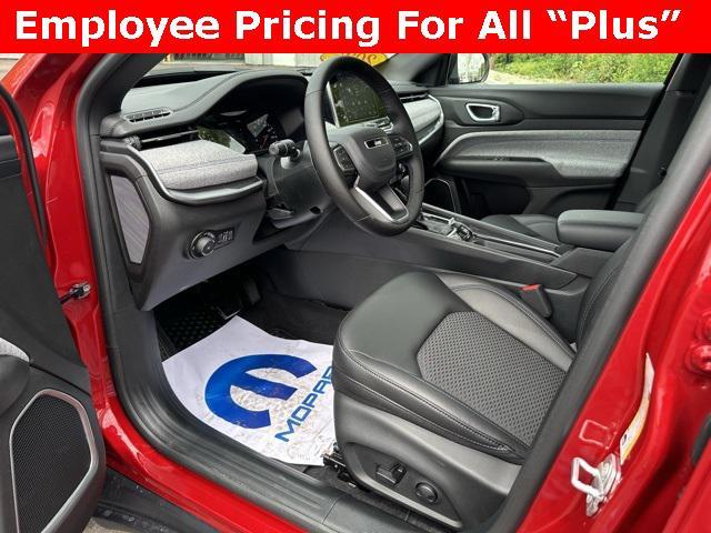 new 2025 Jeep Compass car, priced at $30,516