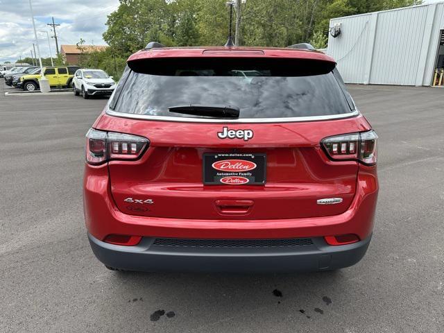 new 2025 Jeep Compass car, priced at $30,300