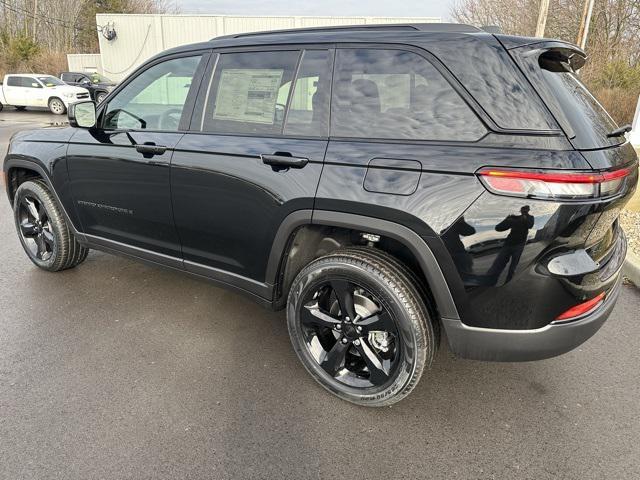 new 2025 Jeep Grand Cherokee car, priced at $46,112