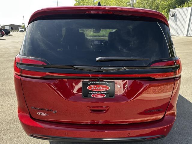 new 2026 Chrysler Pacifica car, priced at $54,173