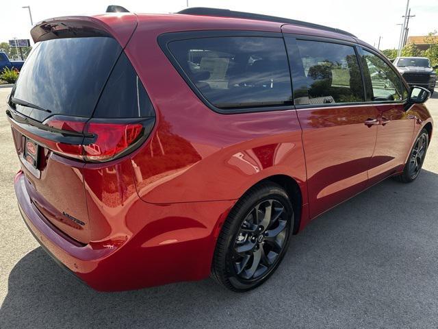 new 2026 Chrysler Pacifica car, priced at $54,173