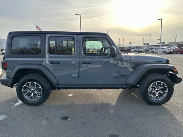 new 2025 Jeep Wrangler car, priced at $48,461