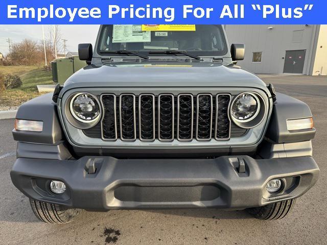 new 2025 Jeep Wrangler car, priced at $49,069