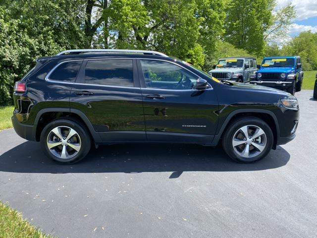 used 2021 Jeep Cherokee car, priced at $26,993
