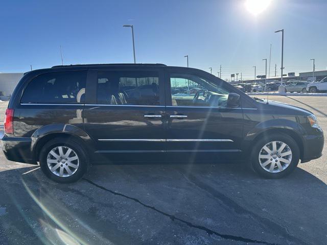 used 2015 Chrysler Town & Country car, priced at $10,491