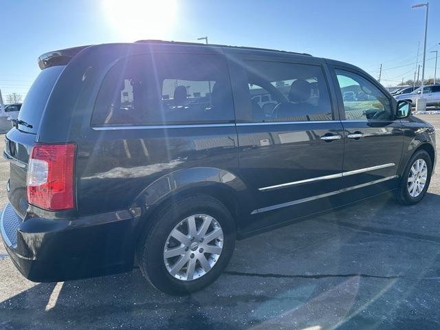 used 2015 Chrysler Town & Country car, priced at $10,491