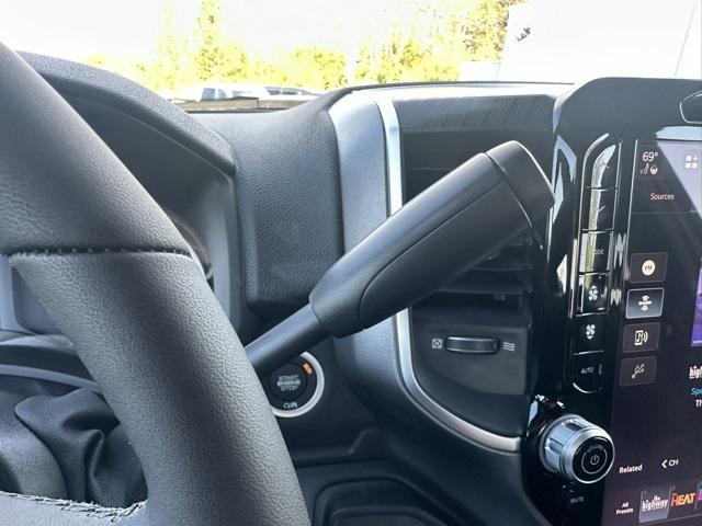 new 2025 Ram 2500 car, priced at $71,552