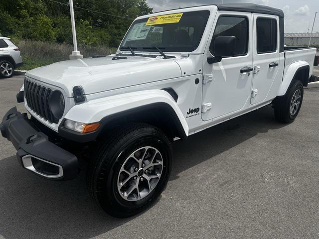 new 2025 Jeep Gladiator car, priced at $43,599