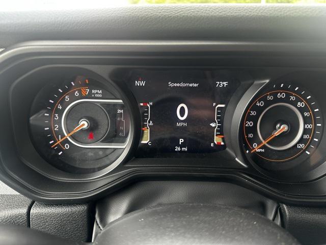 new 2025 Jeep Gladiator car, priced at $43,599