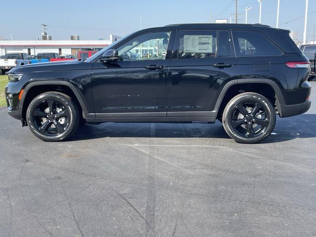 new 2024 Jeep Grand Cherokee car, priced at $52,933