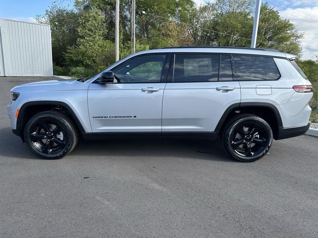 new 2025 Jeep Grand Cherokee L car, priced at $51,997