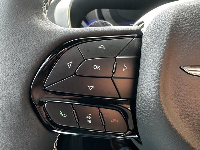 new 2025 Chrysler Pacifica car, priced at $47,520