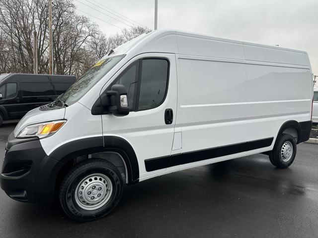 new 2025 Ram ProMaster 2500 car, priced at $49,814